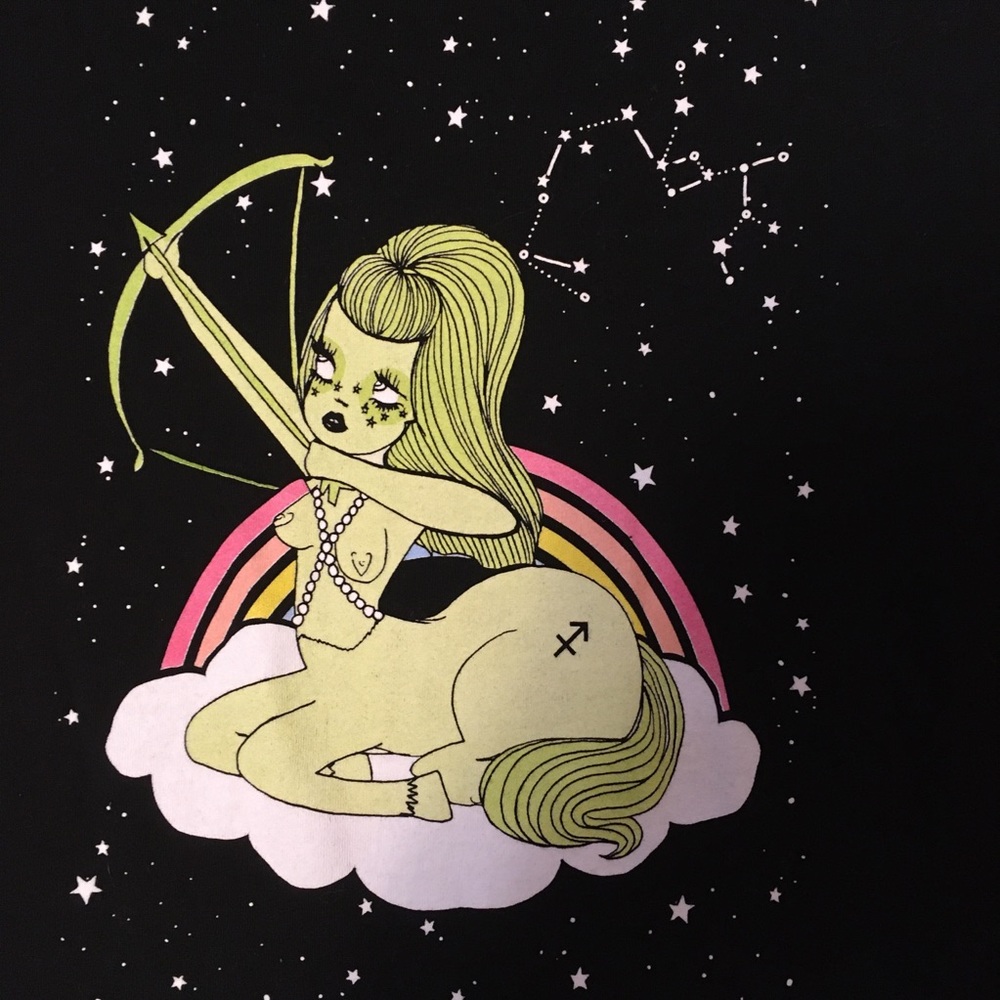 Valfre Sagittarius centaur girl astrology black celestial t-shirt Nov 22-Dec 21 - Picture 2 of 7